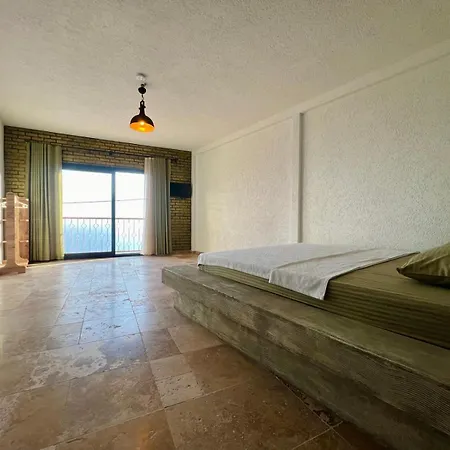 Bed & Breakfast Elm 3*