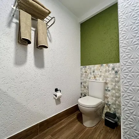 Elm Bed & Breakfast 3*