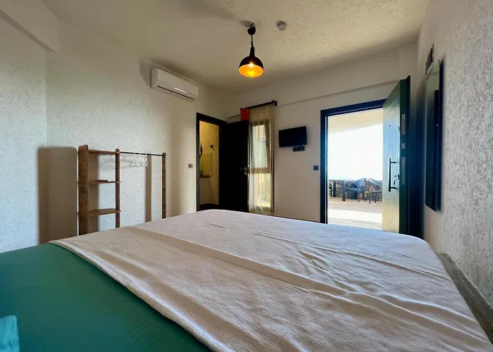 Elm Bed & Breakfast 3*