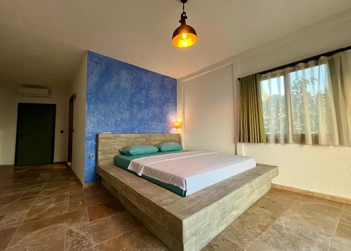 Bed & Breakfast Elm 3*